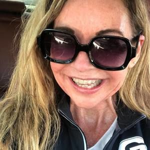 Meet your Posher, Debbie